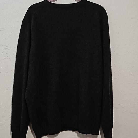 Club Room Luxury 100% Cashmere dark Gray V-Neck Sweater Men’s Size L - Picture 3 of 4